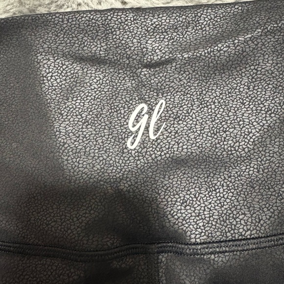 Stylish Black faux leather Women's Leggings - Picture 4 of 5